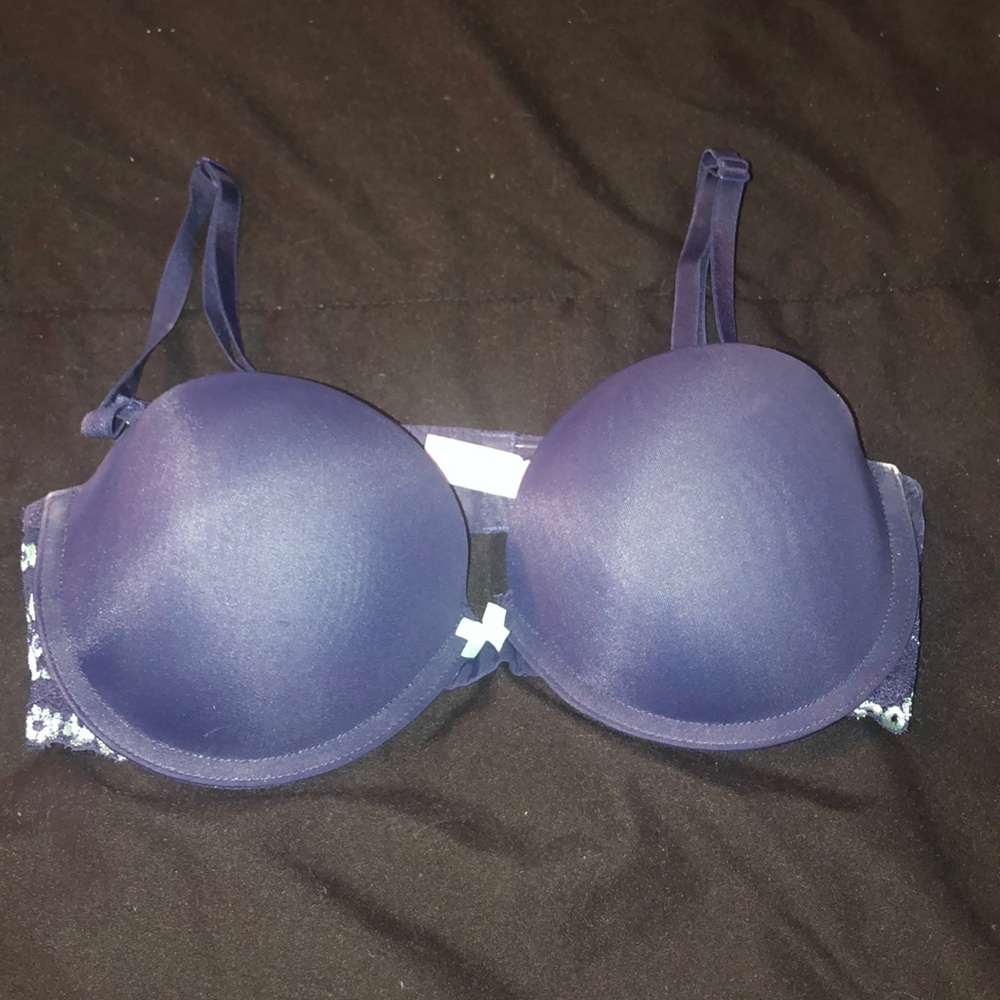 Navy bra